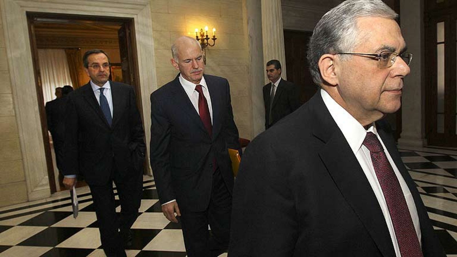 El Eurogrupo convoca este jueves la reunión aplazada sobre el rescate de Grecia