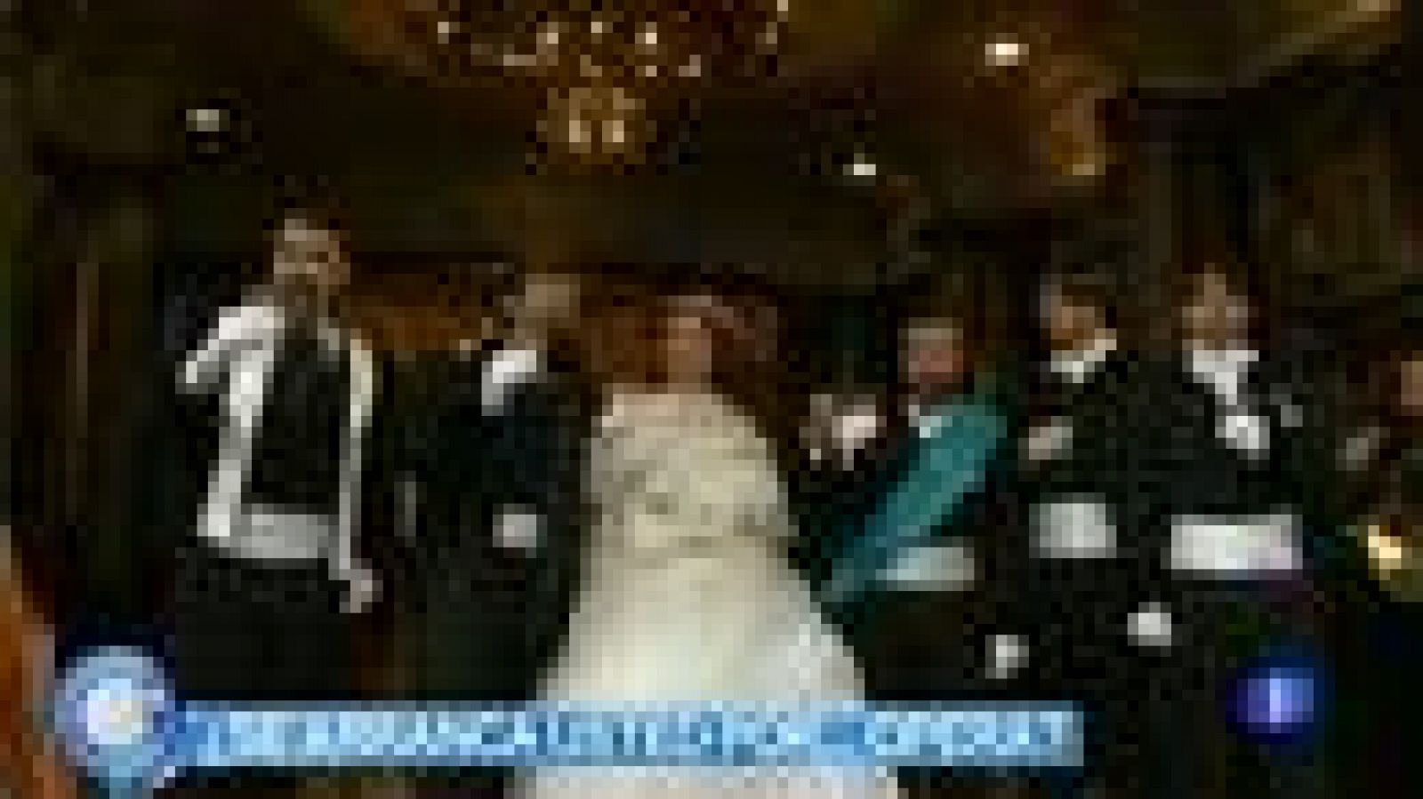 Más Gente - Rigoletto y La Traviata salen a la calle en Madrid