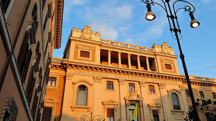  - La Iglesia entona un 'mea culpa' por los casos de pederastia