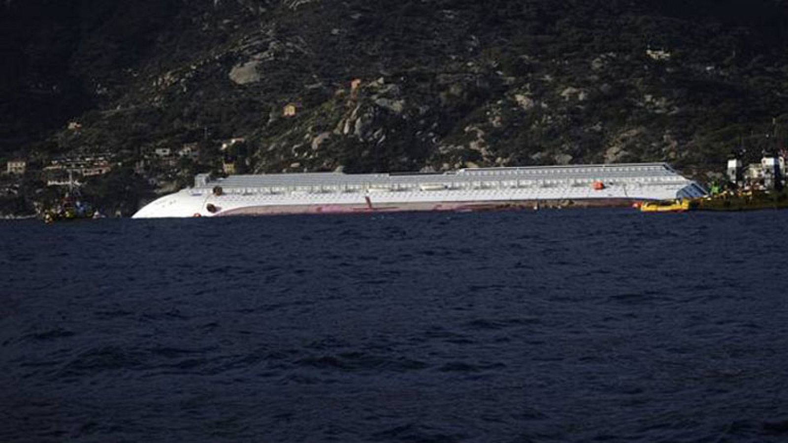 Un vídeo inédito muestra el caos en el puente de mando del Costa Concordia