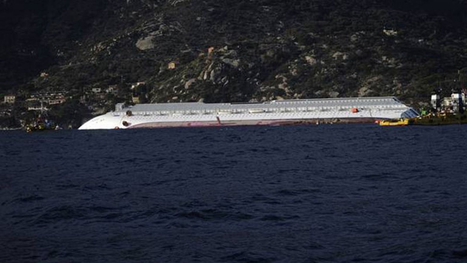 Un vídeo inédito muestra el caos en el puente de mando del Costa Concordia - Informativo 24h | Ver