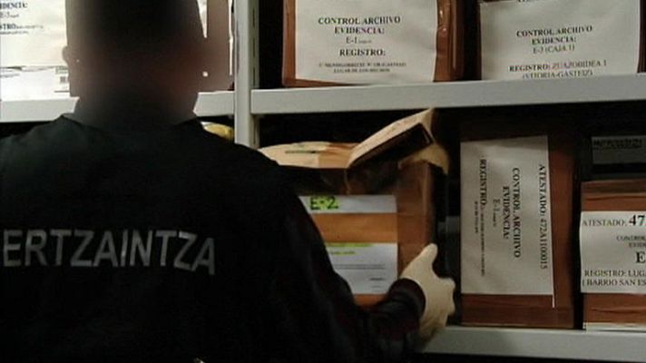 Telediario 1 - División Antiterrorista Ertzaintza