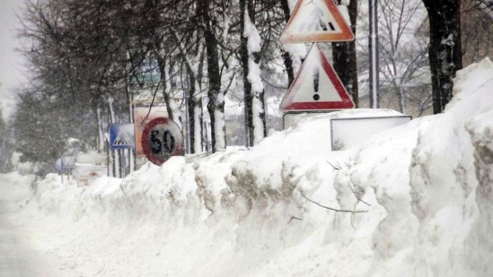 Telediario 1 - Más de 600 muertos por el temporal
