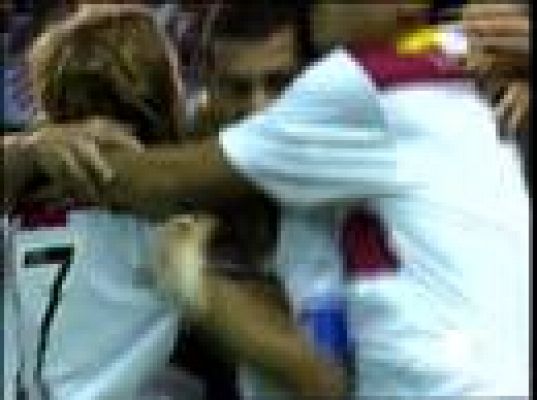  - Daniel Alves, al Barça