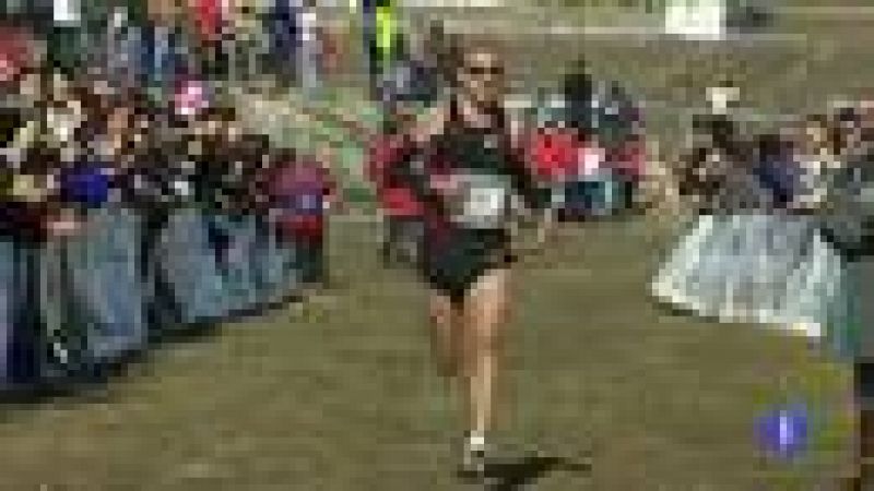Marta Domínguez, segunda en el campo a través de Cáceres | Ver