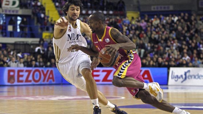 Baloncesto en RTVE - Banca Cívica 63-98 Real Madrid