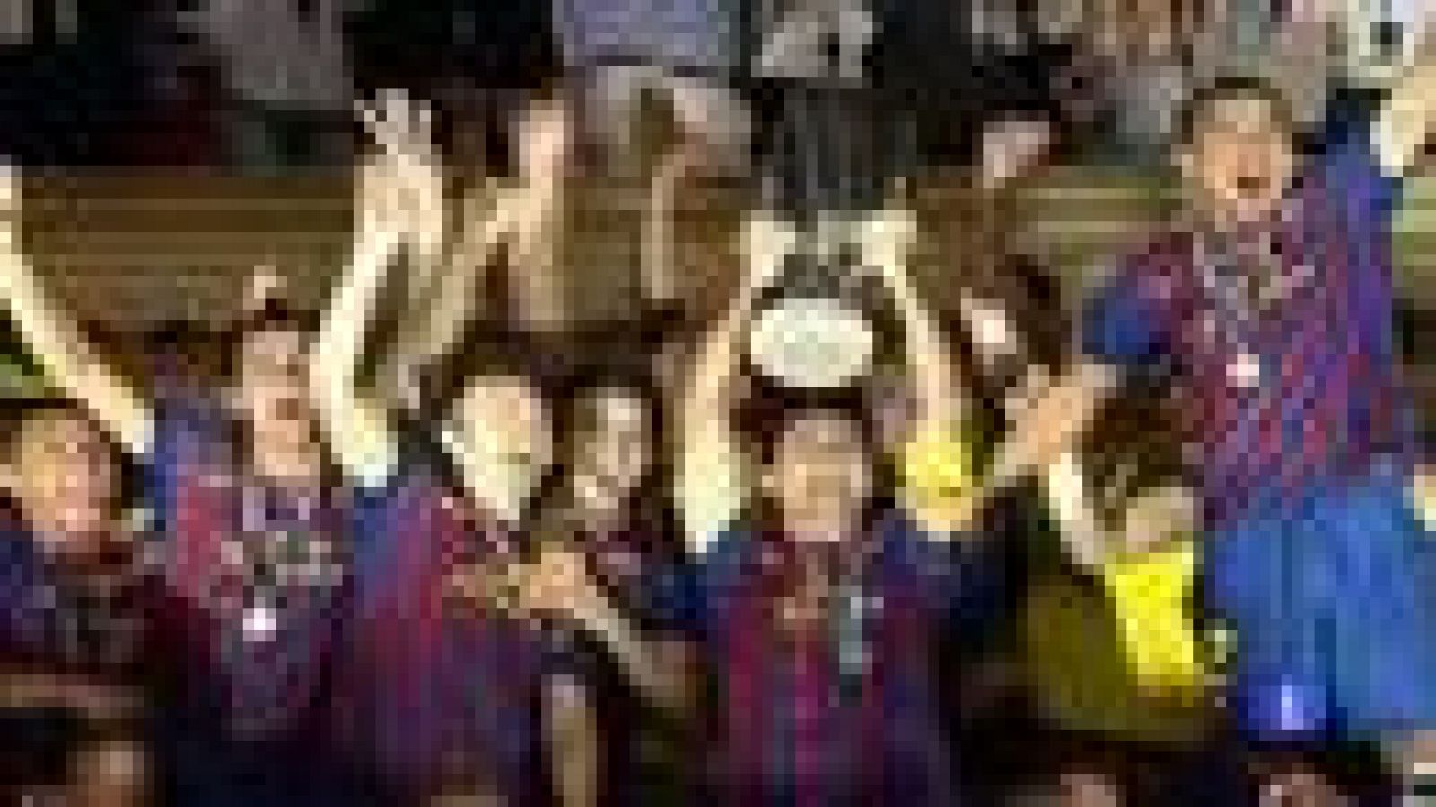 El entrenador del Barcelona, Pep Guardiola, ha asegurado que su equipo es "el equipo más competitivo de los últimos cuatro años" y se ha defendido de los que le acusan de "tirar la Liga".