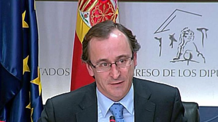Informativo 24h - Alonso afirma que el Gobierno desvela el déficit oculto y que se lo explica "a la UE o a quién sea"