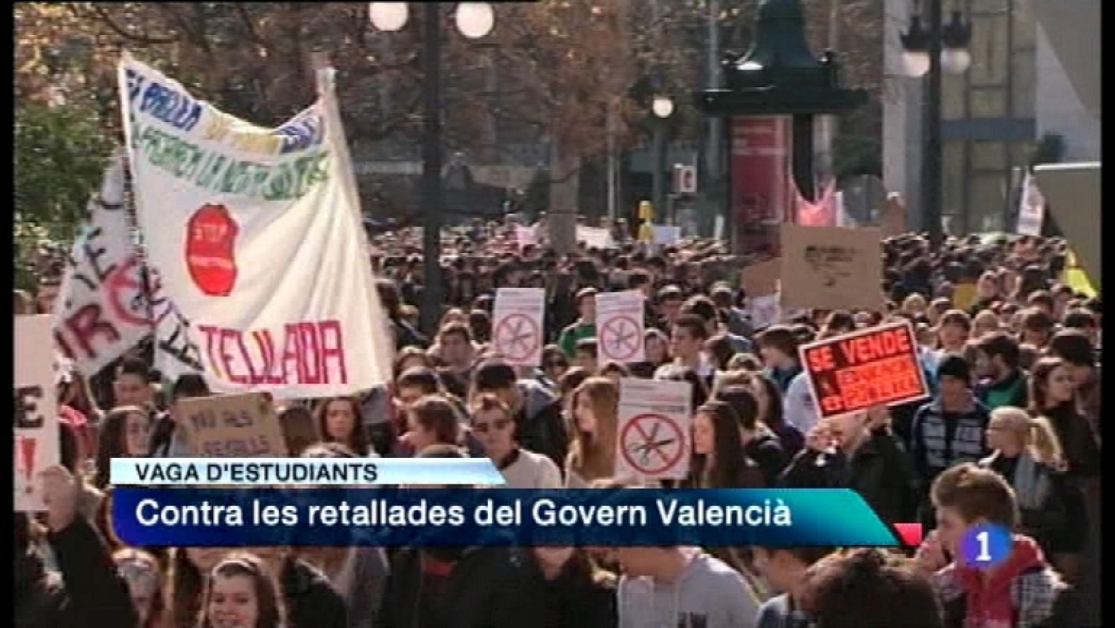 L'informatiu - Comunitat Valenciana: La Comunidad Valenciana en 2' -  16/02/12 | RTVE Play