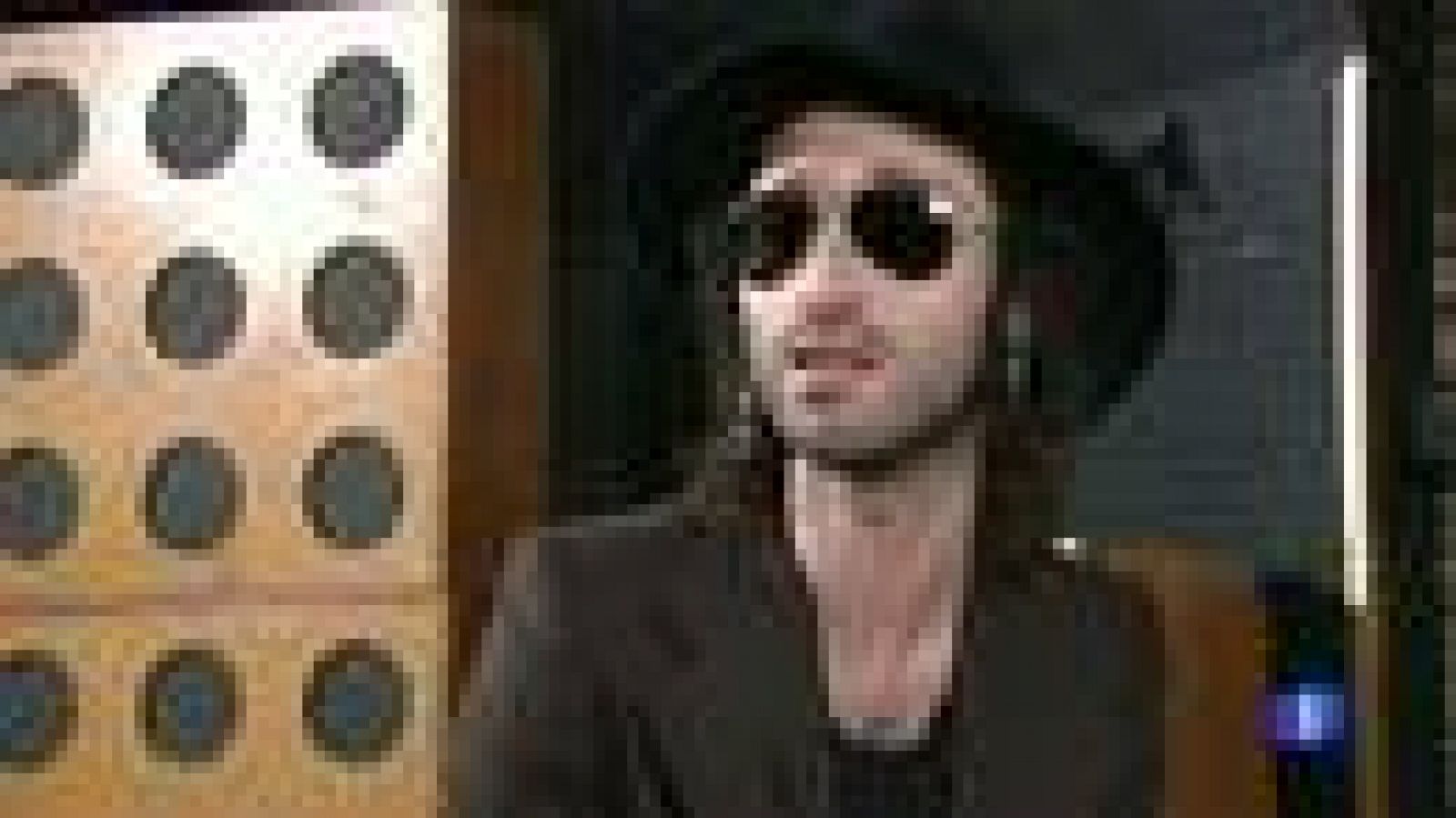 Telediario 1: Leiva, ex Pereza, saca disco en solitario | RTVE Play