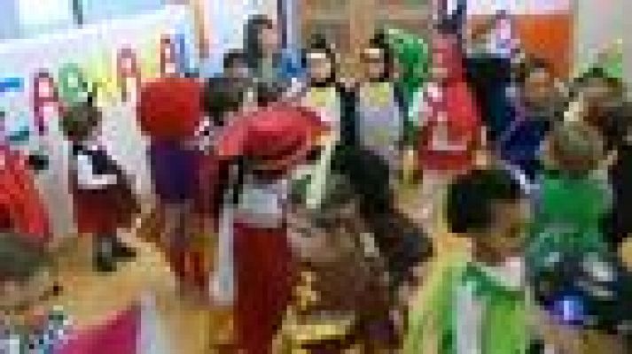 Telediario 1 - Fin de semana de carnaval en España