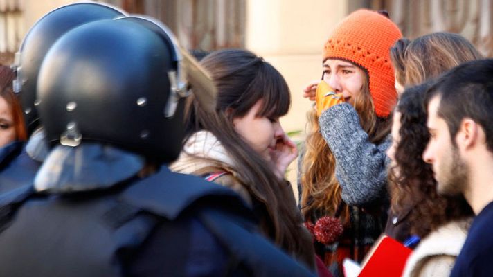  - Las protestas de los estudiantes valencianos acaban con seis detenidos más