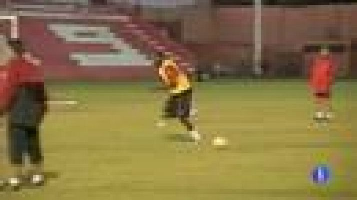 Telediario 1 - El Wydad de Casablanca, un grande marroquí pide ayuda a Benito Floro