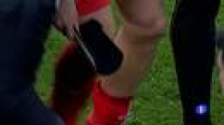 Telediario 1 - Un portero famoso por sus espinilleras