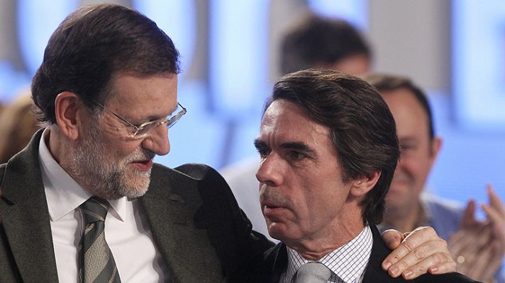 Saludo de Aznar y Rajoy 17 Congreso