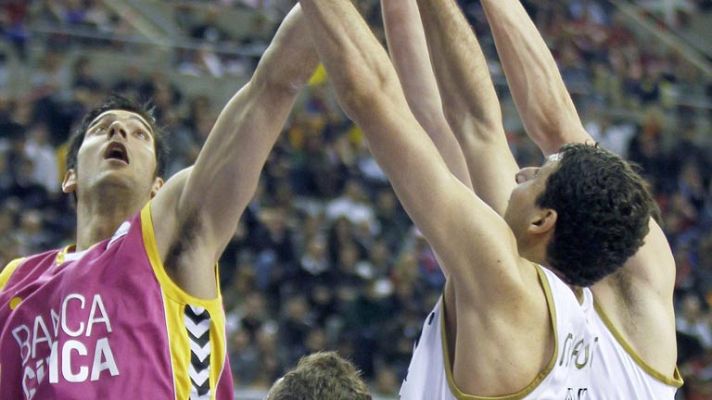 Baloncesto en RTVE - Real Madrid 92-84 Cajasol Banca Cívica