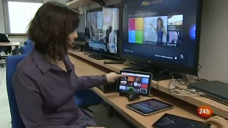Zoom Net nos acerca a cómo RTVE.es está cada vez presente en más dispositivos. Tras el salto a los móviles y las televisiones conectadas, RTVE.es ya tienen también aplicación en los diferentes 'tablets' que llegan al mercado.