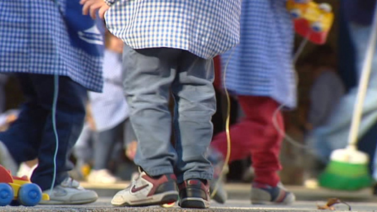 La Generalitat catalana revisará los criterios de idoneidad para adoptar