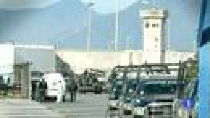 Telediario 1 - En México un motín ha acabado con más de 40 presos muertos y 30 fugados