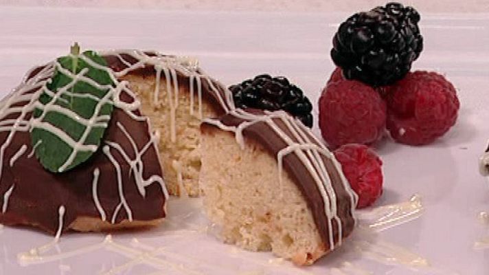 RTVE Cocina - Delicias de naranja y almendra