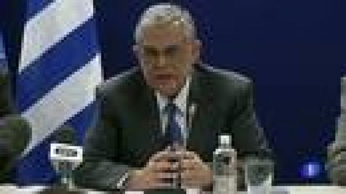 Telediario 1 - Lukás Papadimos ha calificado el acuerdo de histórico