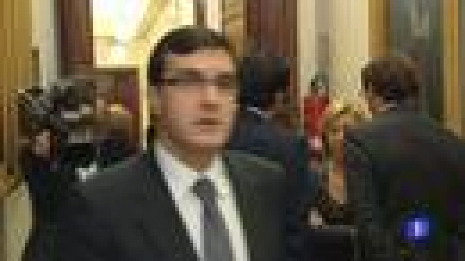 En el Congreso, PP y PSOE han consensuado un texto alternativo a UPyD