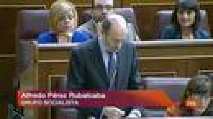  - Rajoy dice a los socialistas que "se quedan solos" en la reforma laboral