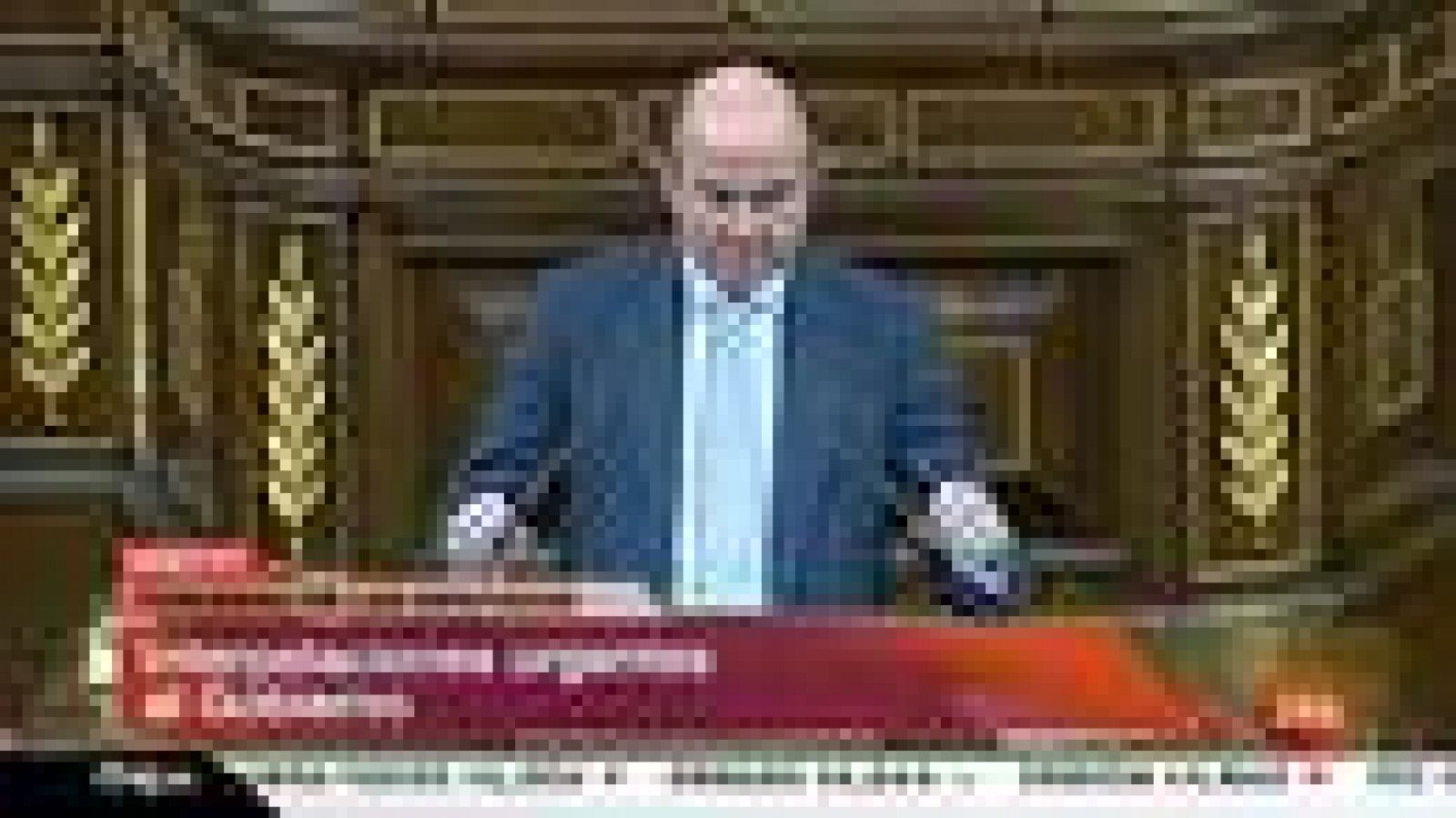 De Guindos abre la puerta a la dación en pago