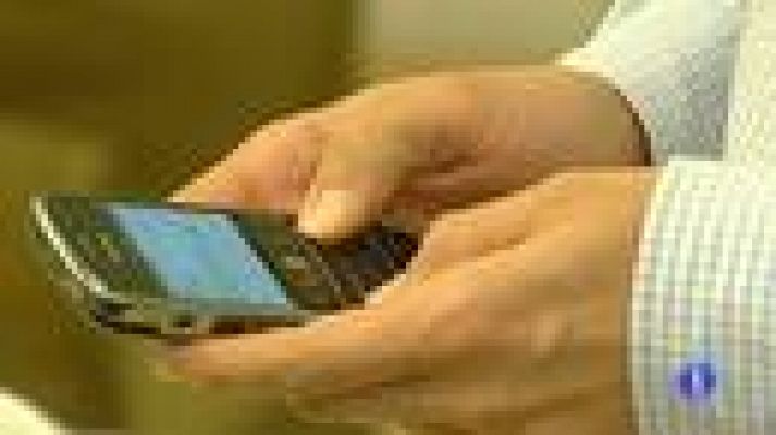 Telediario 1 - El auge de los móviles y tabletas