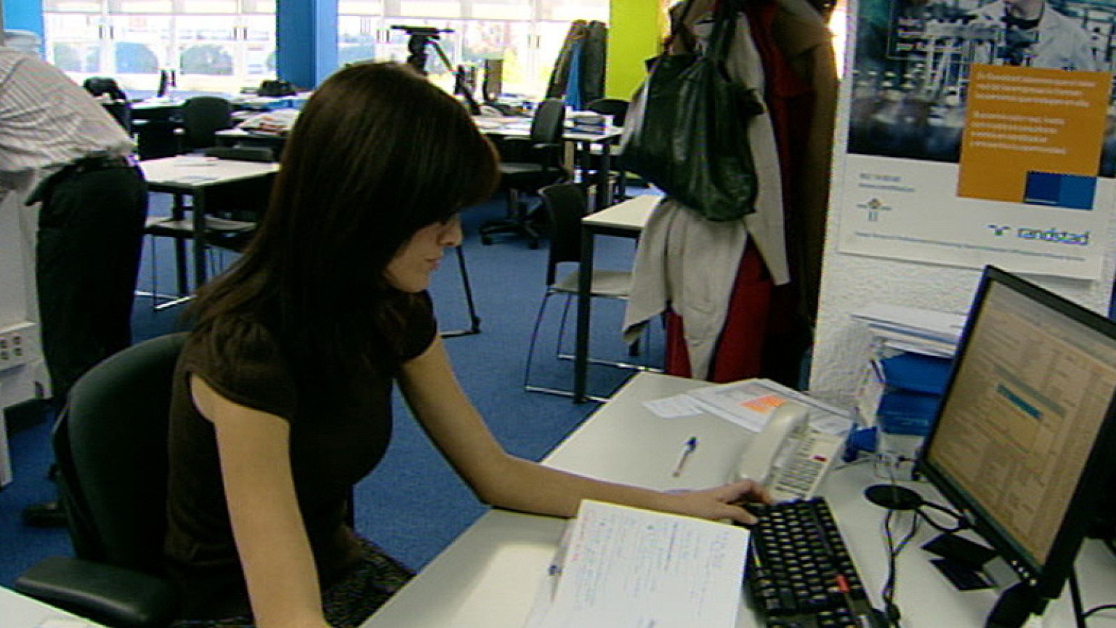 La crisis ha hecho que cada vez más españoles se planteen buscar trabajo en el extranjero