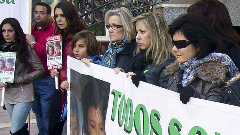 Más Gente - 300 personas se suman a Ruth Ortiz para pedir el regreso de sus hijos