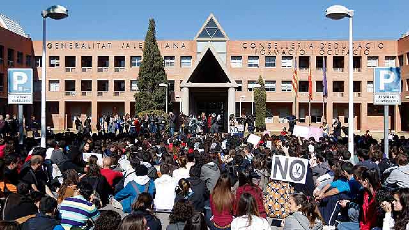 Más Gente - Valencia vive una nueva jornada de manifestaciones