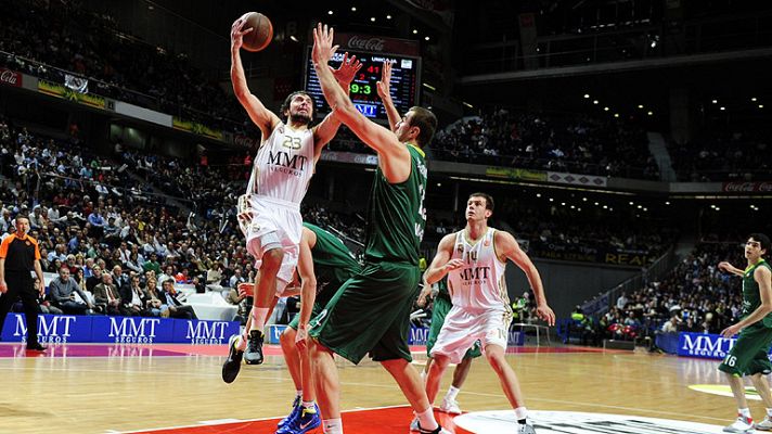 Baloncesto en RTVE - El Madrid derrota a Unicaja (86-65)