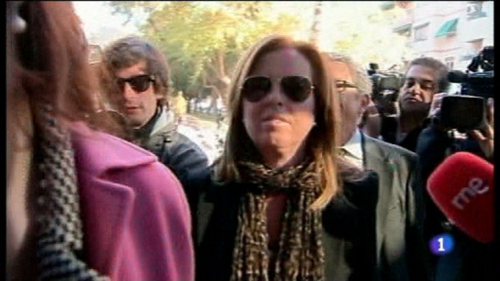 L'informatiu - Comunitat Valenciana: La Comunidad Valenciana en 2' -  24/02/12 | RTVE Play