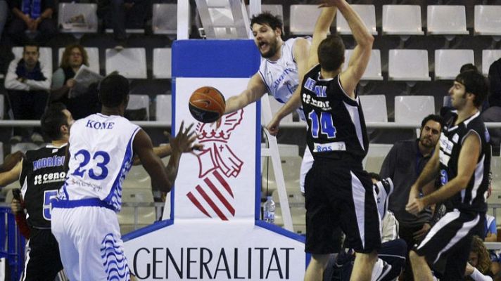 Baloncesto en RTVE - Lucentum Alicante 63-64 Blu:sens Monbús