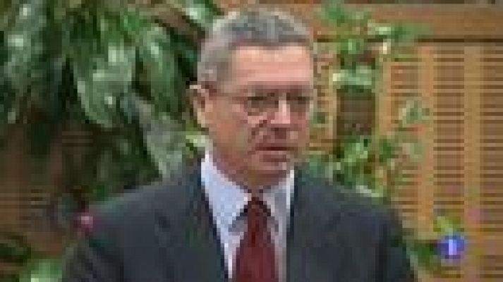 Telediario 1 - Reacciones ante el caso Garzón