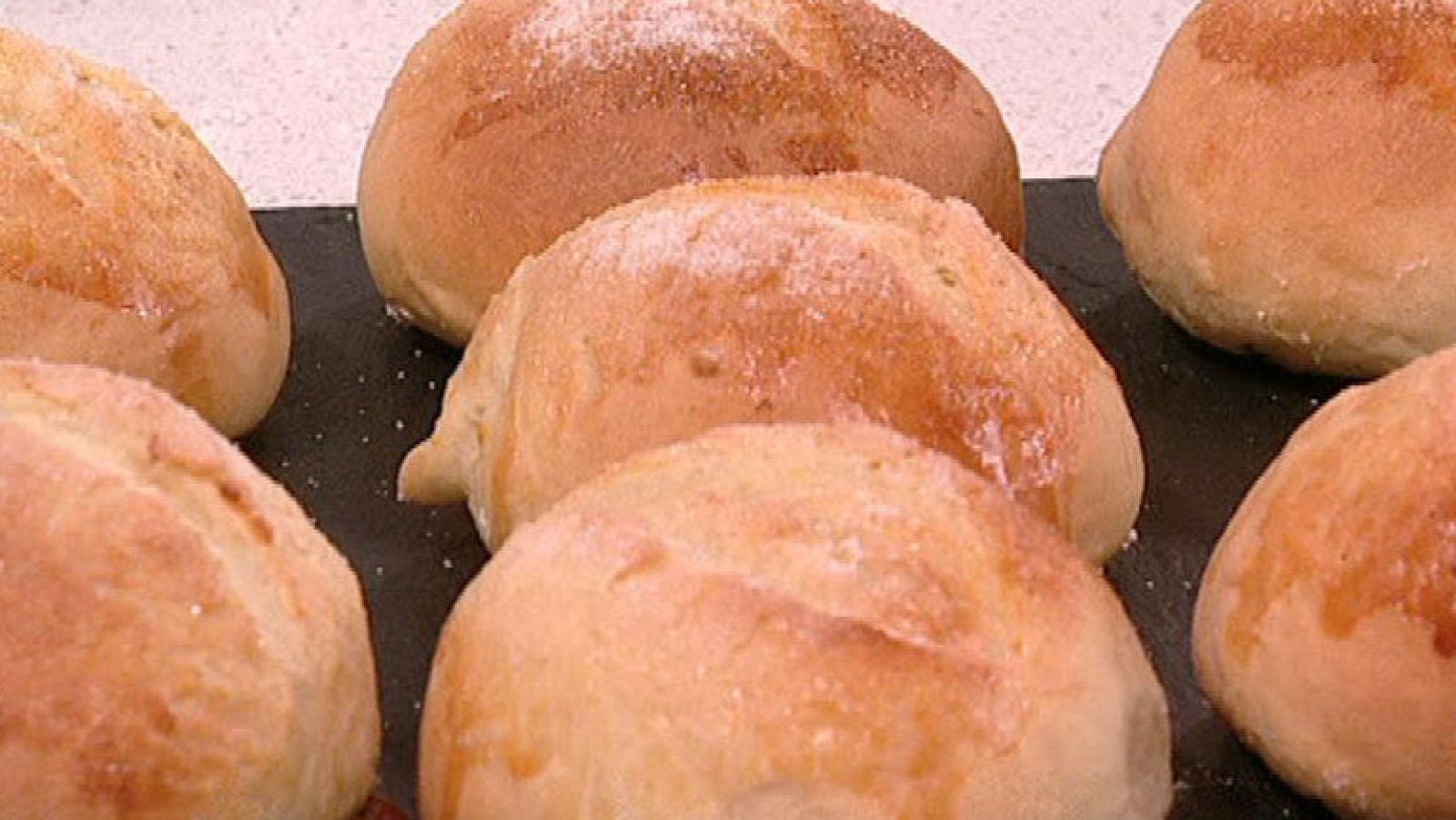 Suizos rellenos de chocolate (28/02/2012)