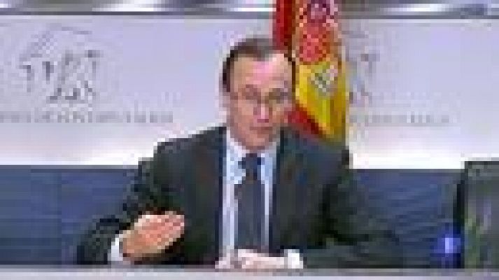 Telediario 1 - Opinión política del déficit