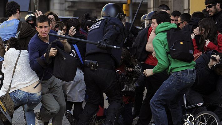 Telediario 1 - Protestas estudiantiles
