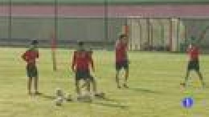 Telediario 1 - El derbi vasco examina al Athletic de Bielsa