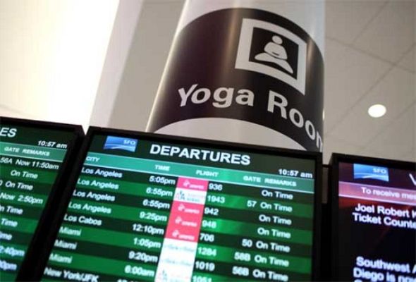 On Off - On Off: Yoga en el aeropuerto
