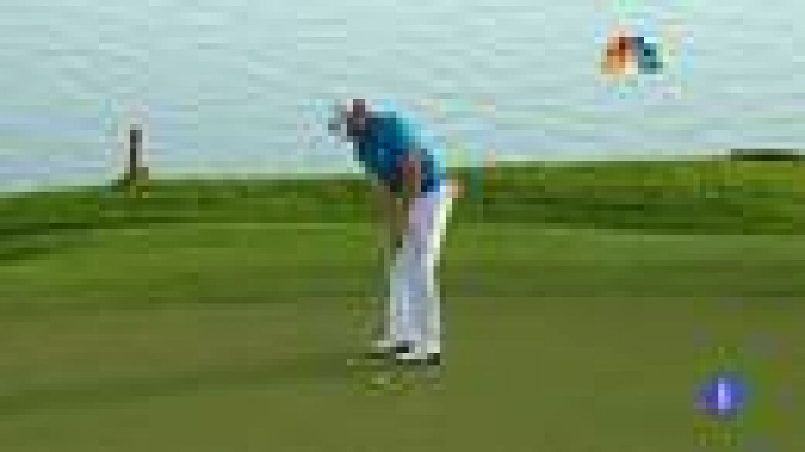 El norirlandés Rory McIlroy logró el triunfo en el Honda Classic, del PGA Tour, y ascendió al liderato de la clasificación mundial de golf en detrimento del inglés Luke Donald.McIlroy, de 22 años y 10 meses, se convierte en el segundo golfista más jo