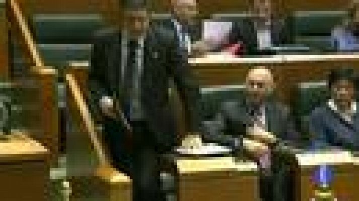 Telediario 1 - Patxi López propone crear un foro