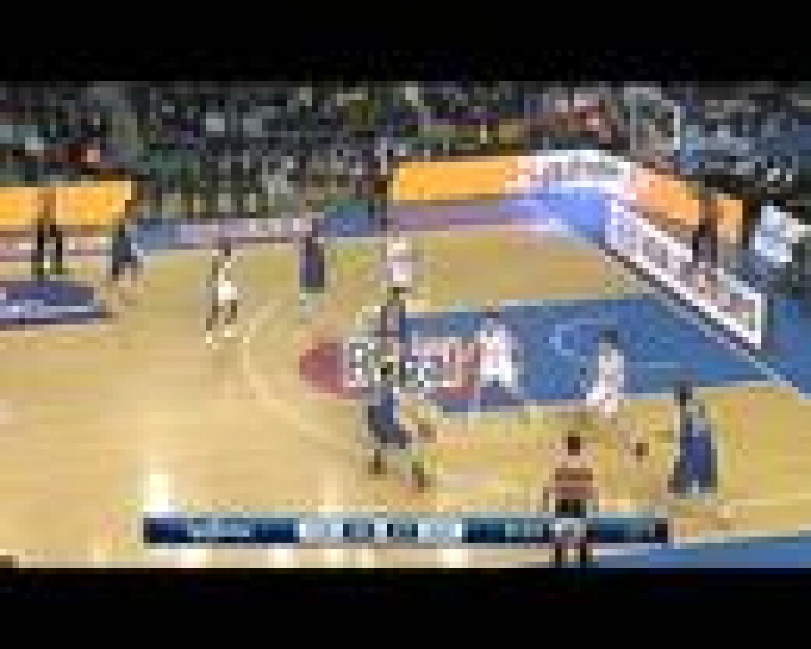 Baloncesto en RTVE: Regal Barcelona 63-66 Cajasol Banca Cívica | RTVE Play