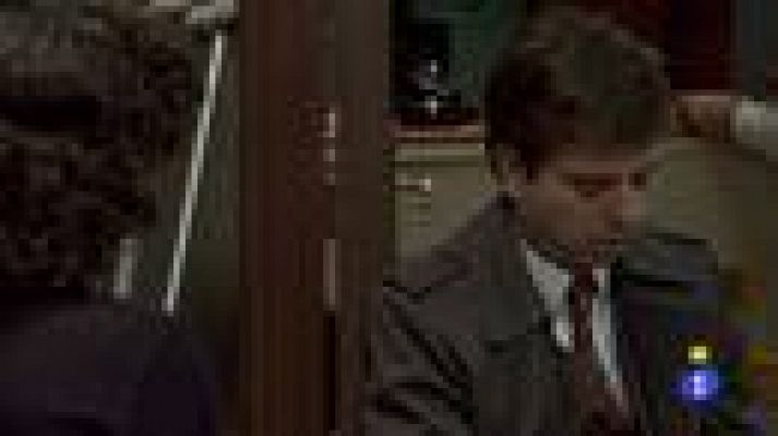 Amar en tiempos revueltos - Héctor: "Sigo queriendo a Teresa"