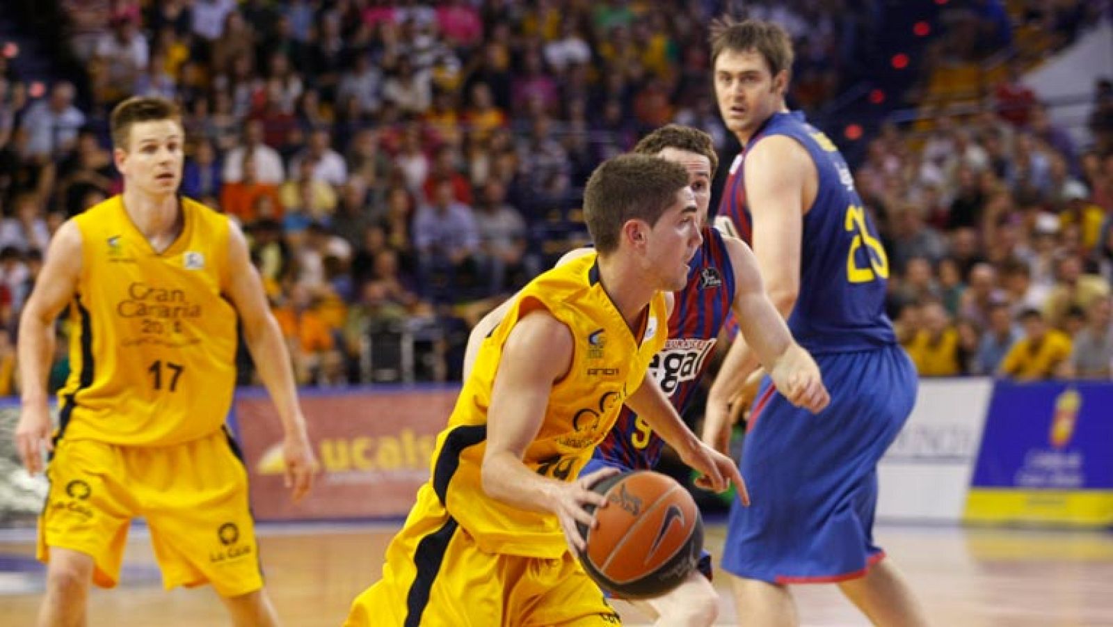 Gran Canaria 93-90 Regal Barcelona