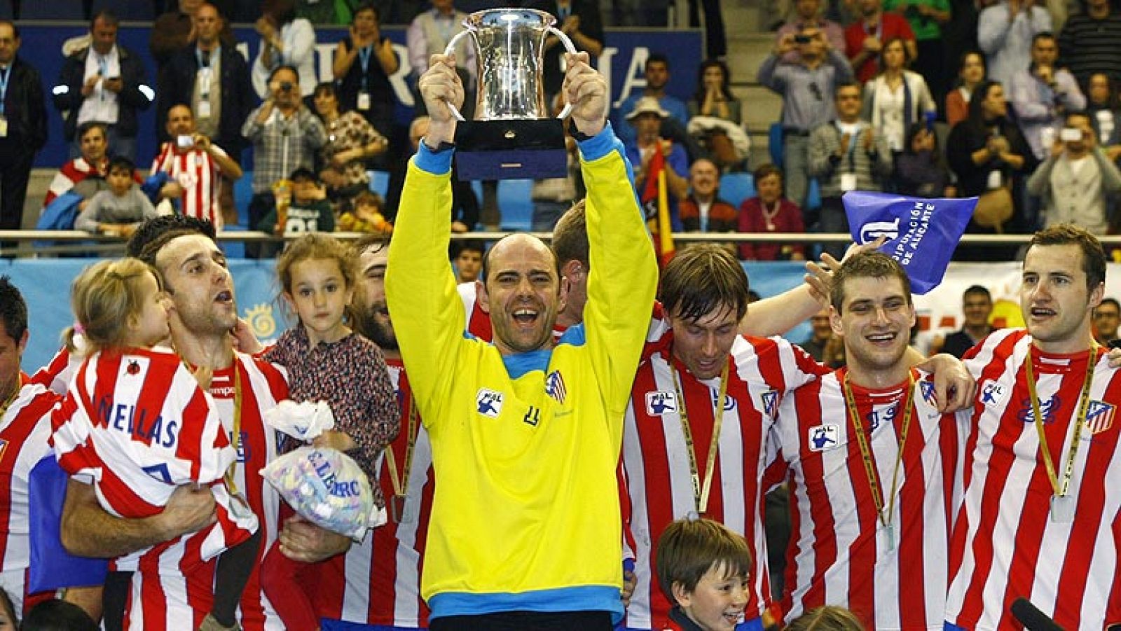 El Atlético vuelve a ganar la Copa del Rey de balonmano | Ver