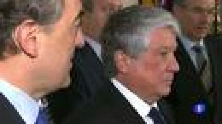 Telediario 1 - Diálogo y huelga general