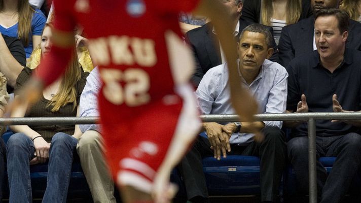 Telediario 1 - Obama invita a Cameron a un partido de baloncesto durante su visita a EE.UU.
