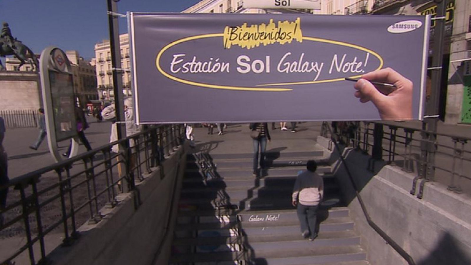 La Consejería de Transportes de Madrid añade publicidad al nombre de la estación de Sol